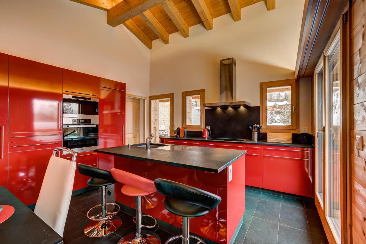 Chalet Flocon De Neige - Jacuzzi - Sauna La Tzoumaz Kültér fotó