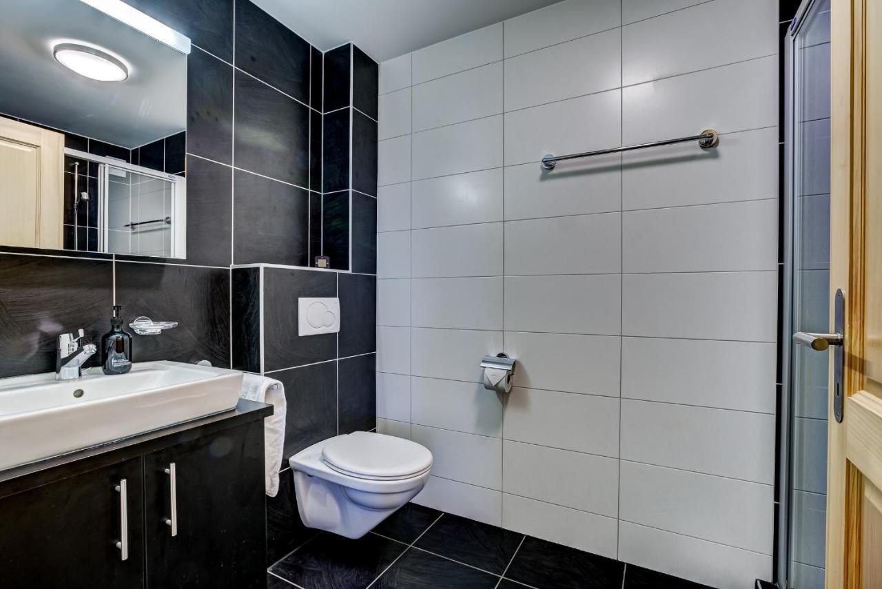 Chalet Flocon De Neige - Jacuzzi - Sauna La Tzoumaz Kültér fotó