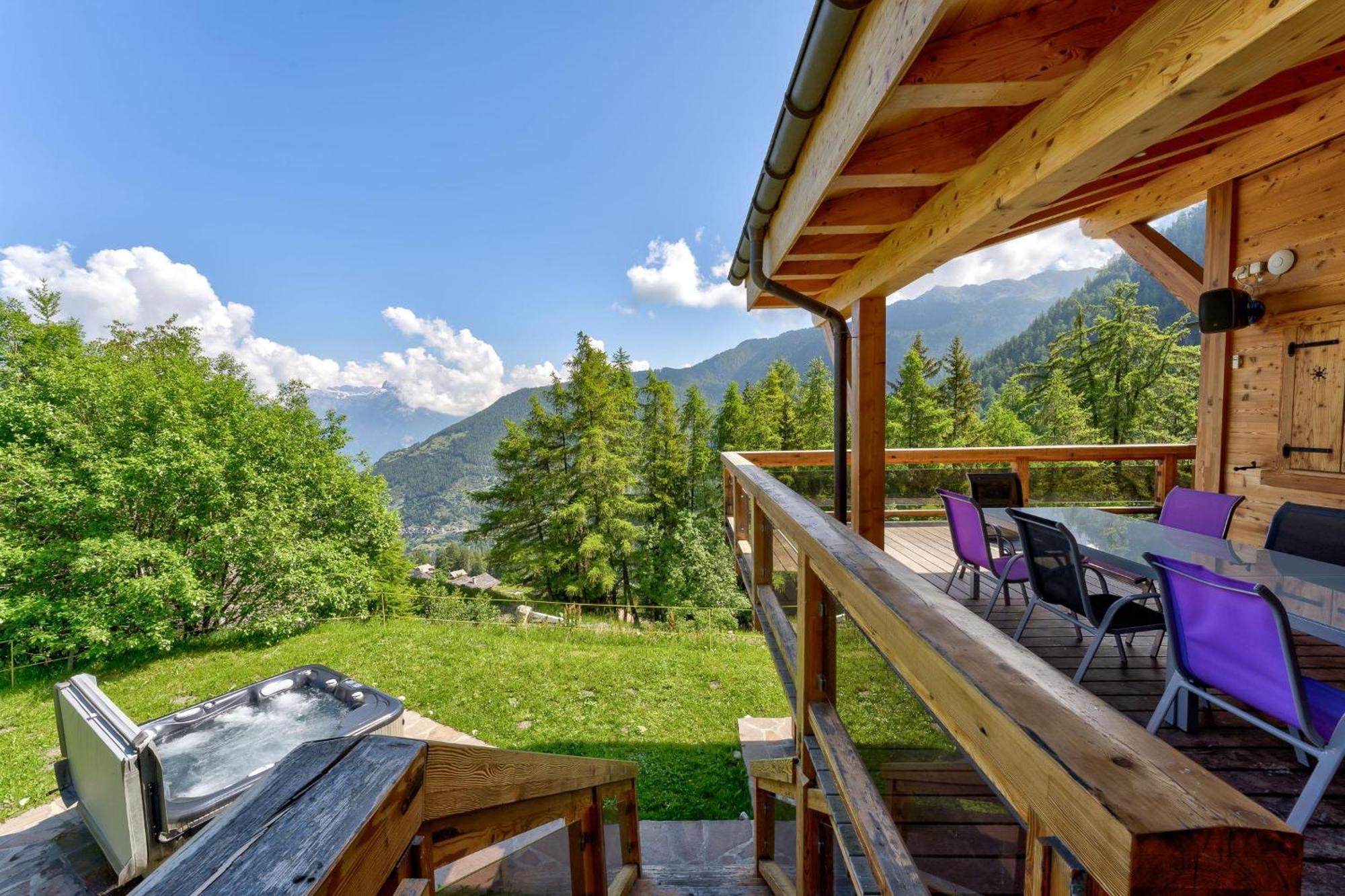 Chalet Flocon De Neige - Jacuzzi - Sauna La Tzoumaz Kültér fotó